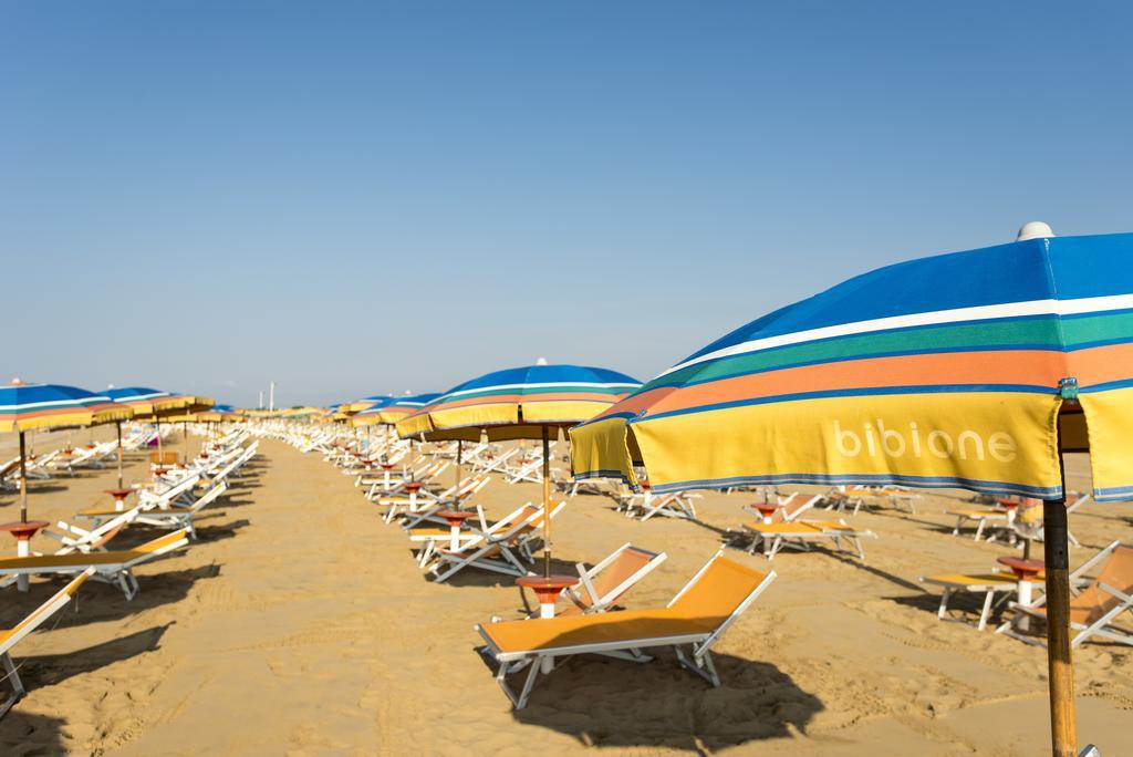 Appartamenti Alaska Bibione Exterior photo